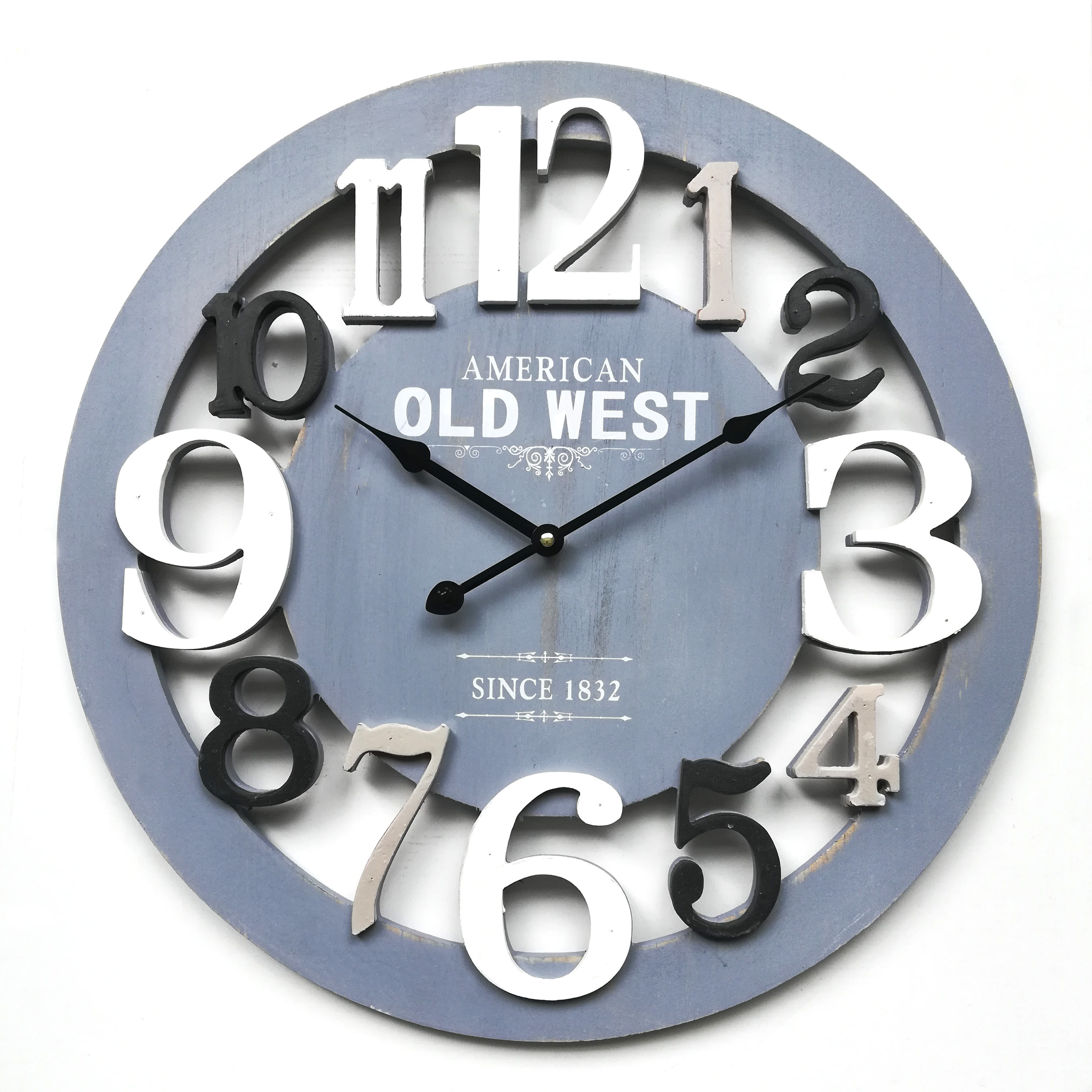 Reloj tallado en madera gris blanco y negro d. 55 cm